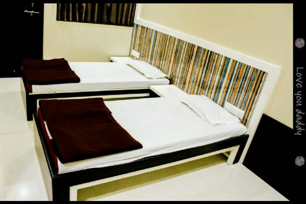 Hotel Oberoi 艾哈迈德讷格尔 外观 照片
